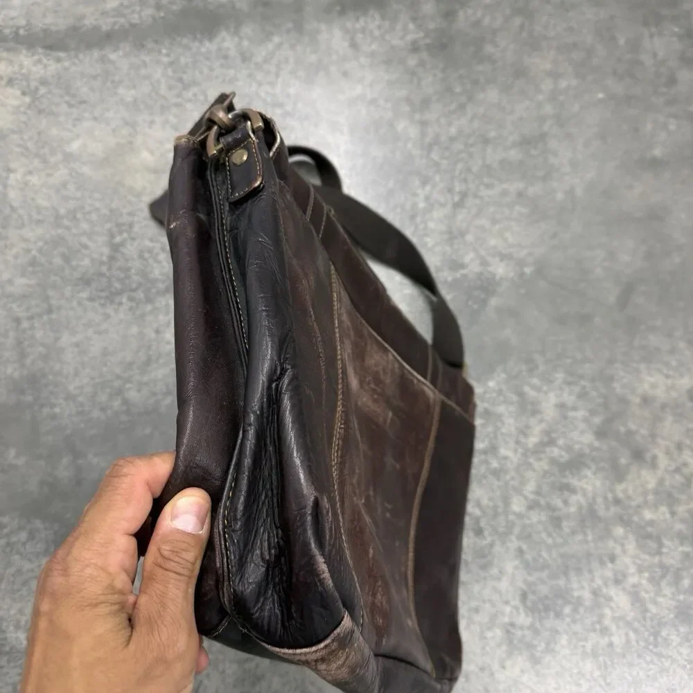 Samsonite Colombian Leather Flap-Over Messenger Bag Laptop Brown Minimalist